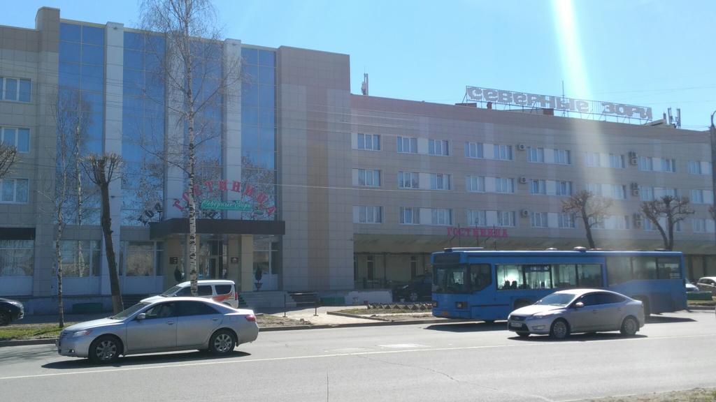 Severnye Zori Hotel Tsjerepovets Buitenkant foto